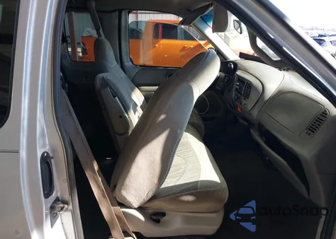 1999 Ford F-150 Lariat/Work Series/Xl/Xlt из США, поврежденный, VIN 1FTRX07W2XKA77027